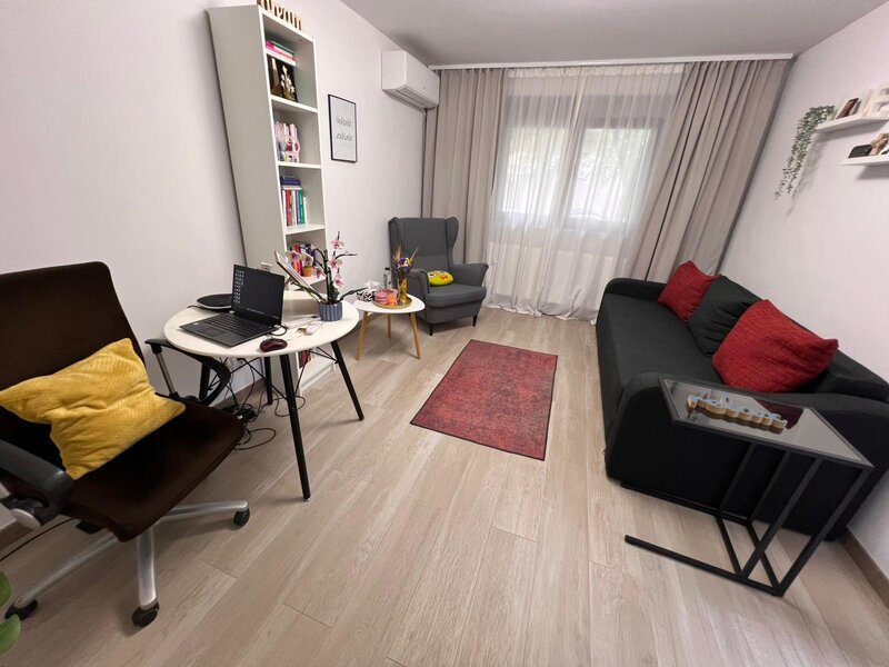 Dorobanti, Perla Floreasca, 2 camere decomandat.